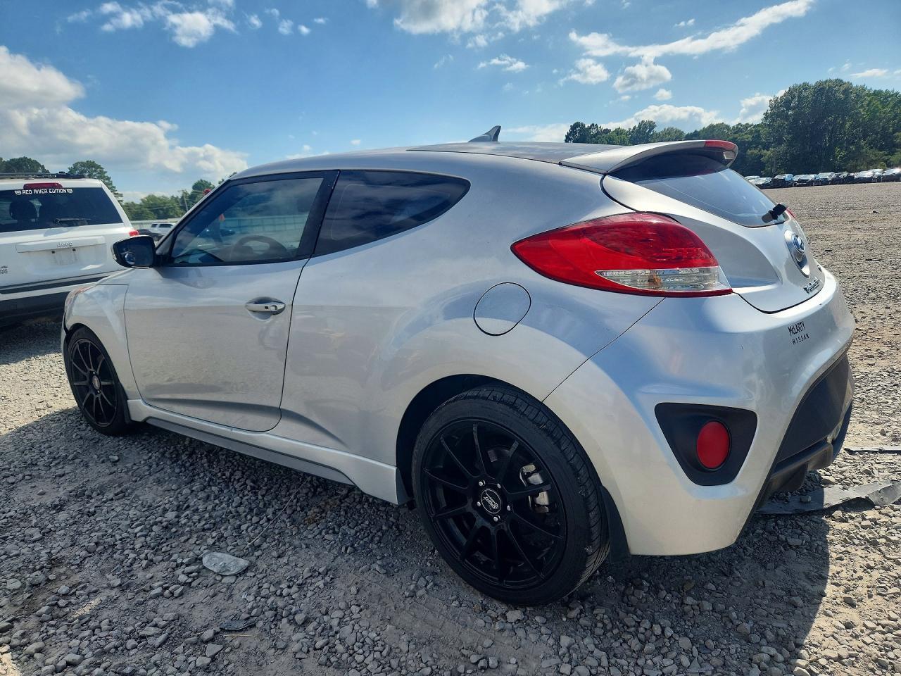 2016 Hyundai Veloster Turbo - zdjęcie 2