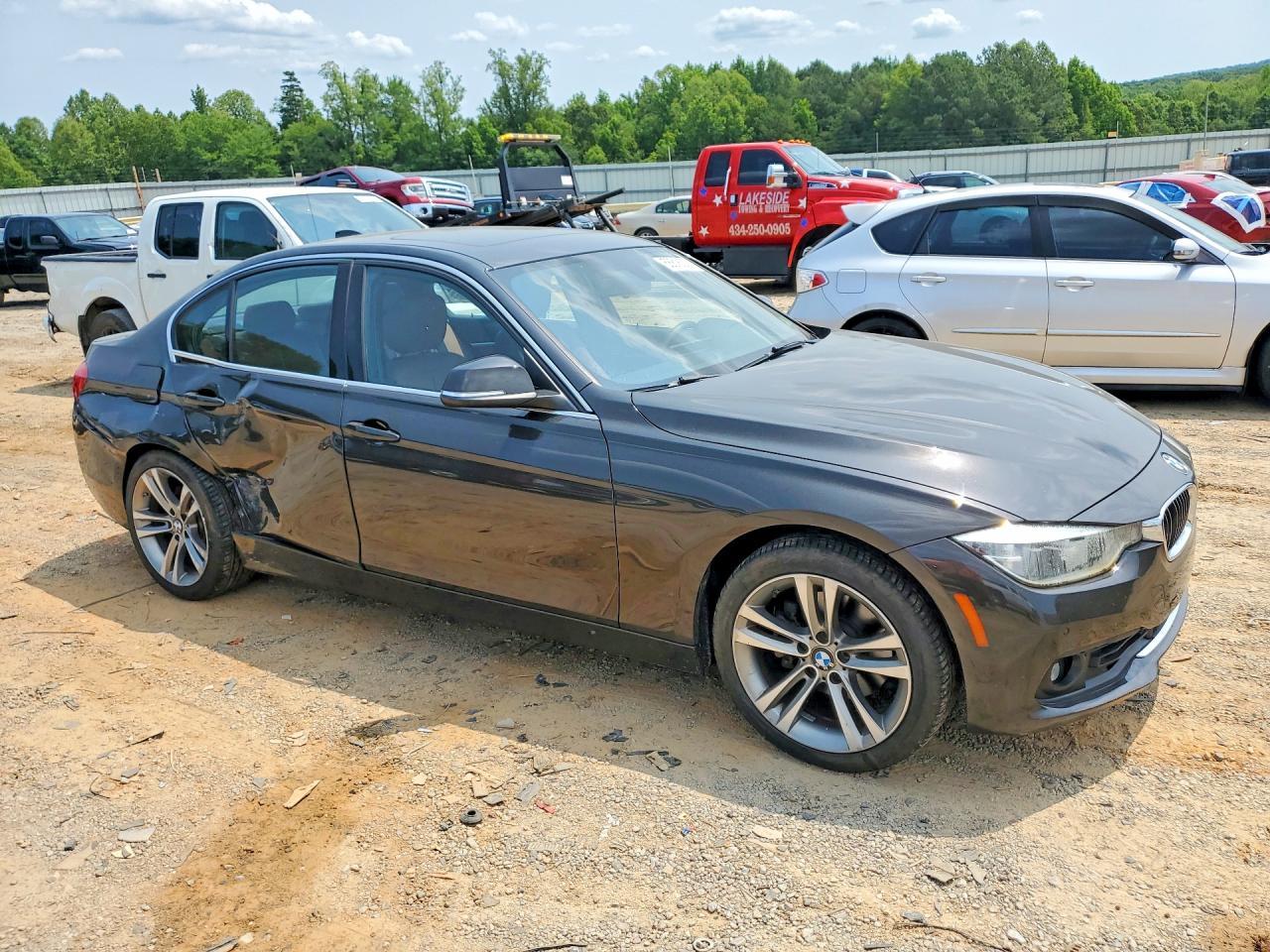 2017 BMW Seria 3 330i - zdjęcie 4