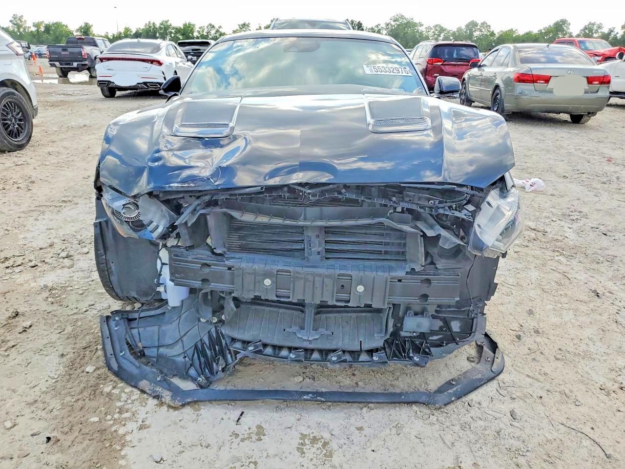 2021 Ford Mustang Gt - zdjęcie 5