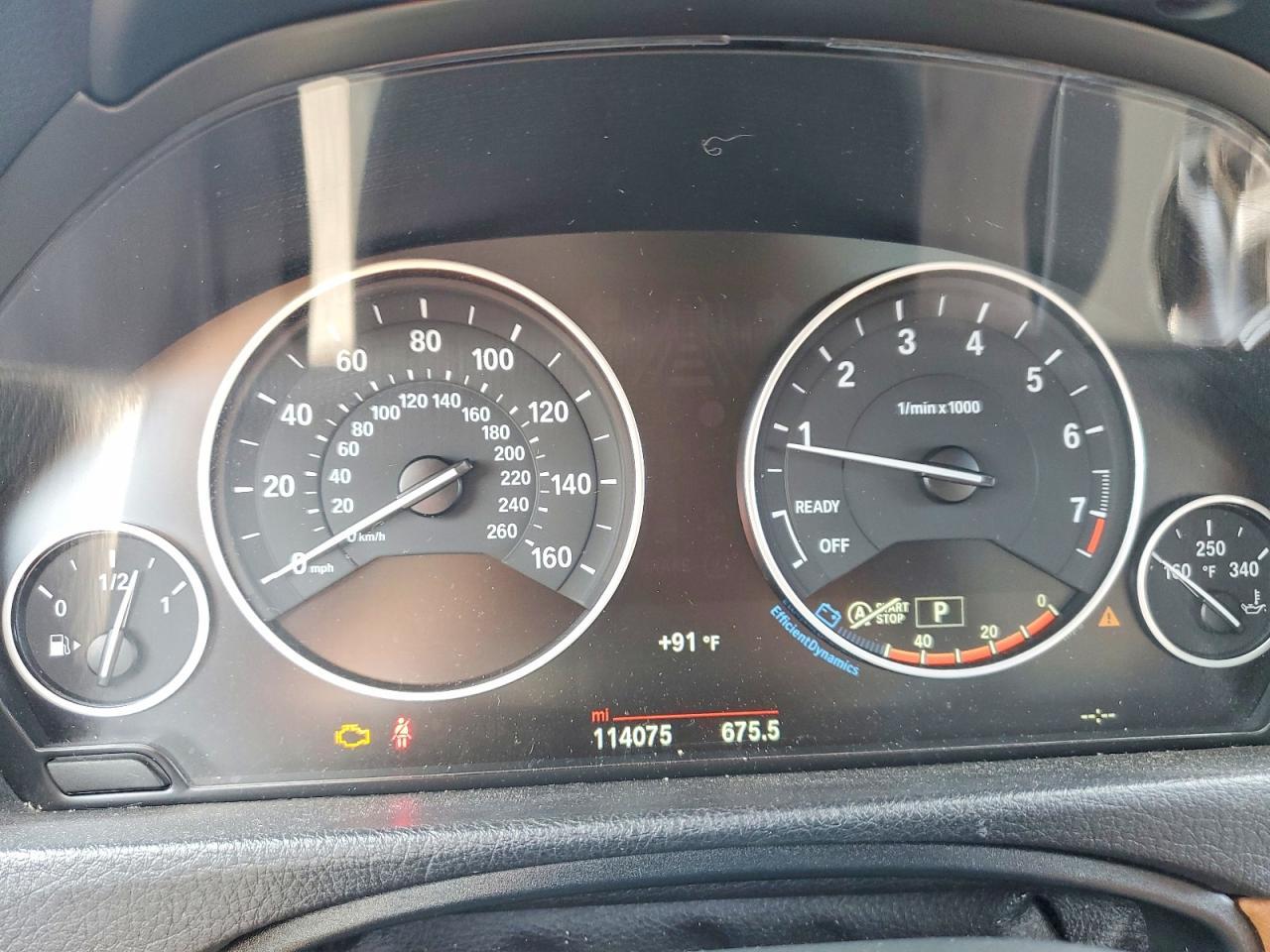 2017 BMW Seria 3 330i - zdjęcie 9