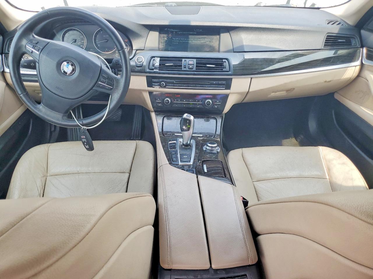 2013 BMW Seria 5 535i - zdjęcie 8