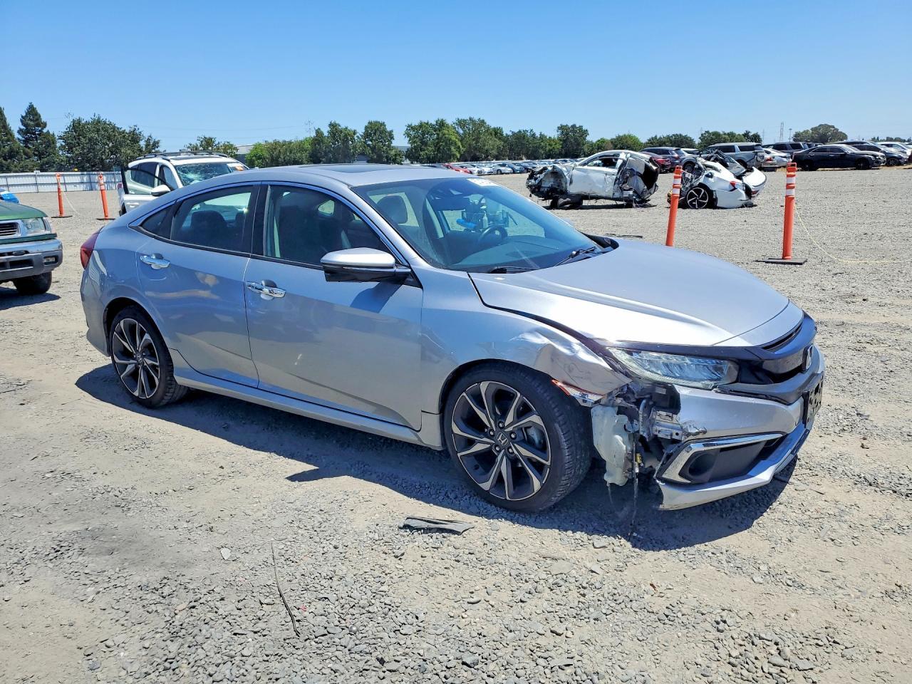 2020 Honda Civic Touring - zdjęcie 4