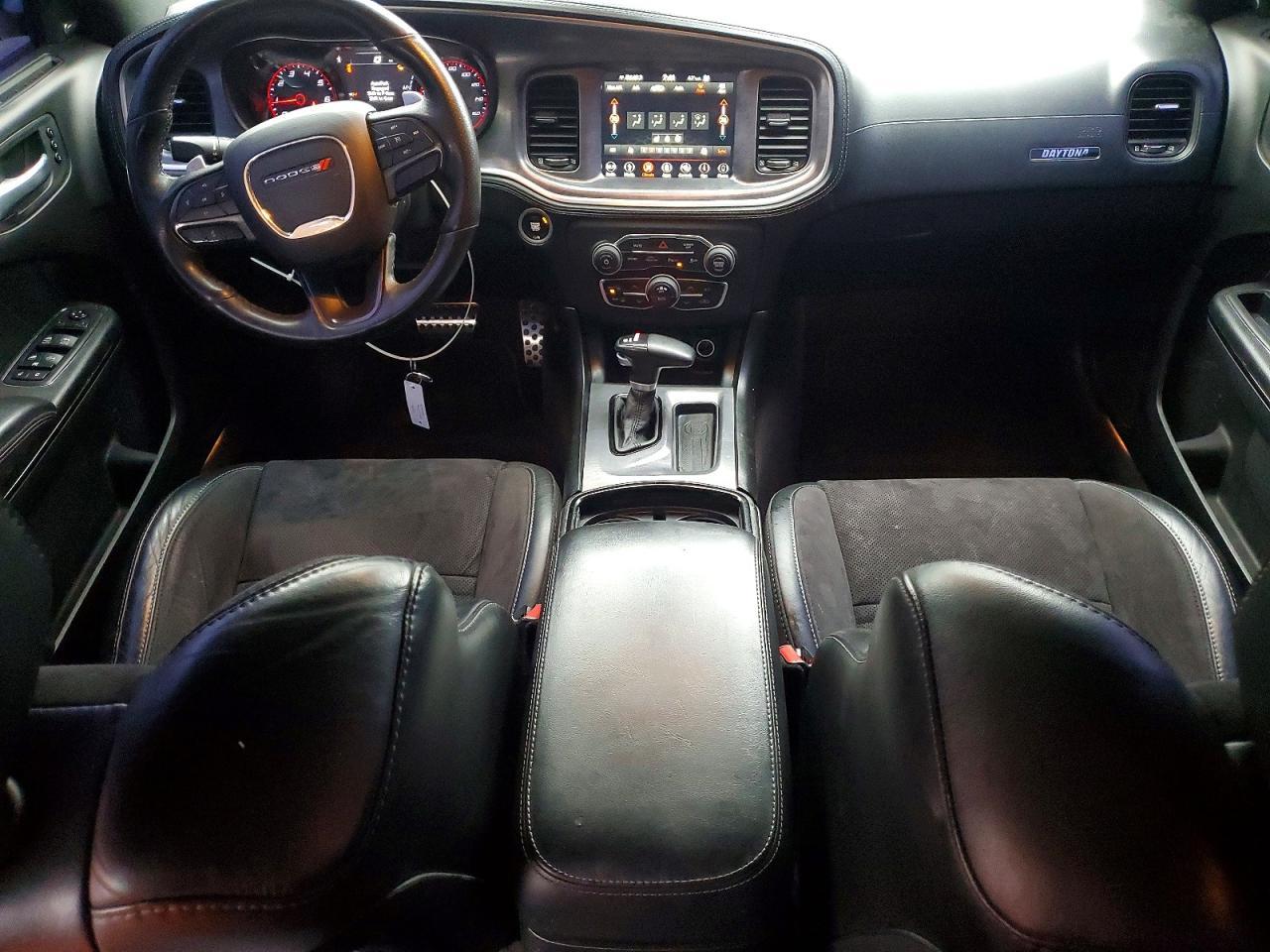 2019 Dodge Charger R - zdjęcie 8