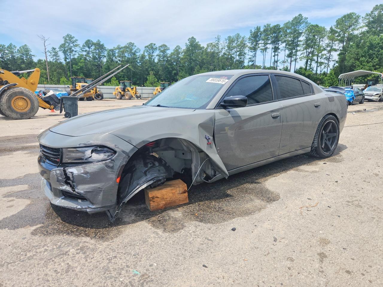 2017 Dodge Charger R - zdjęcie główne