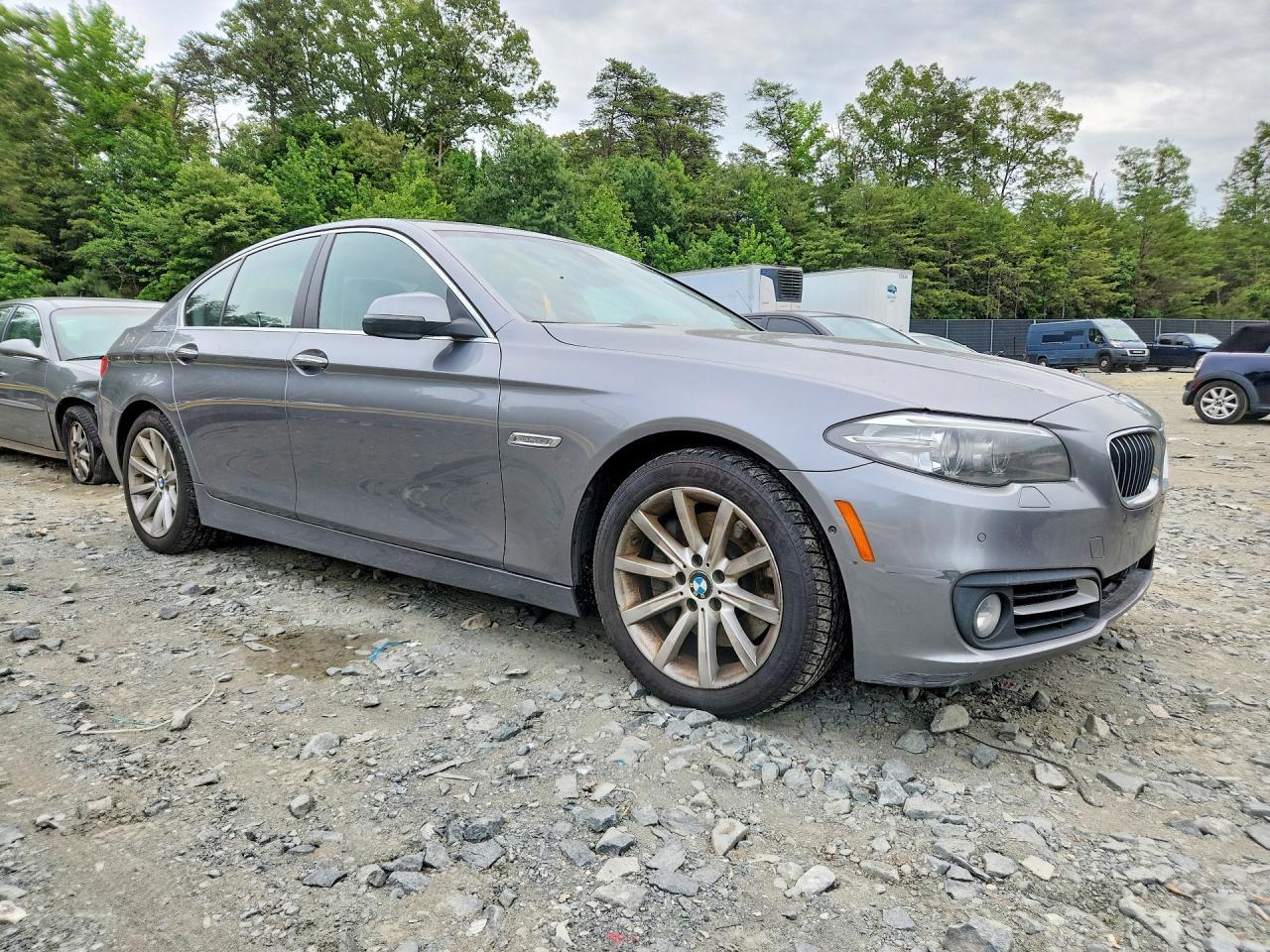 2015 BMW Seria 5 535i - zdjęcie 4