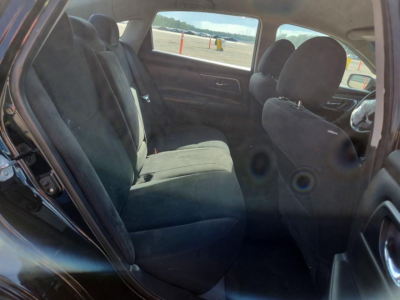 2015 Nissan Altima 2.5 S - zdjęcie 19