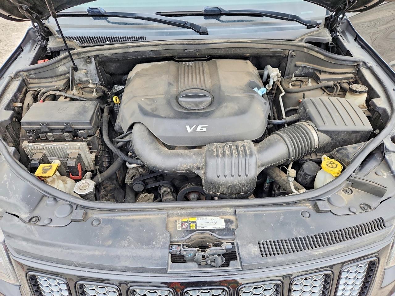 2015 Jeep Grand Cherokee - zdjęcie 12