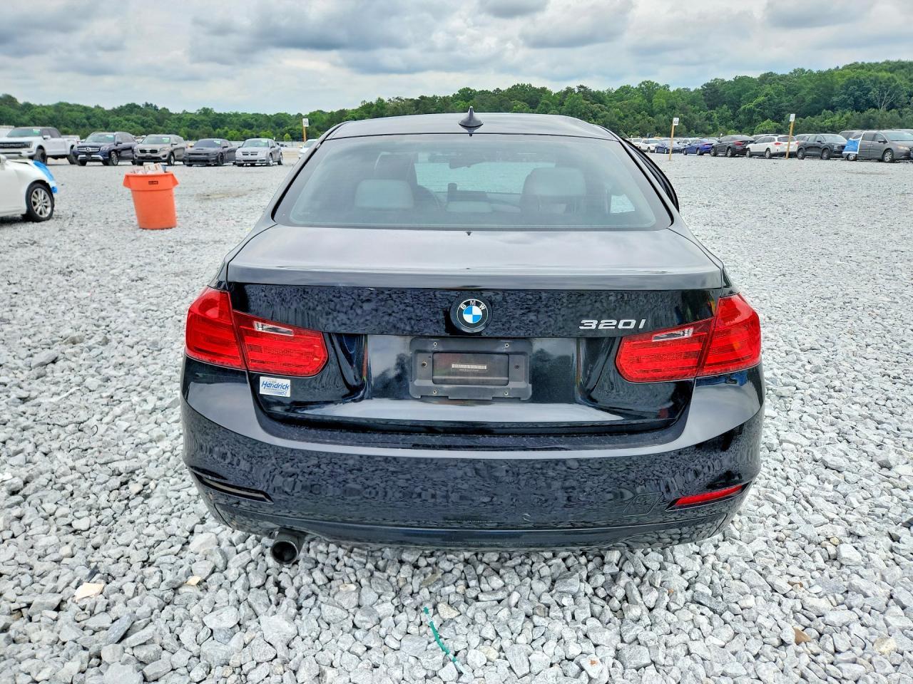 2015 BMW 320 I - zdjęcie 6