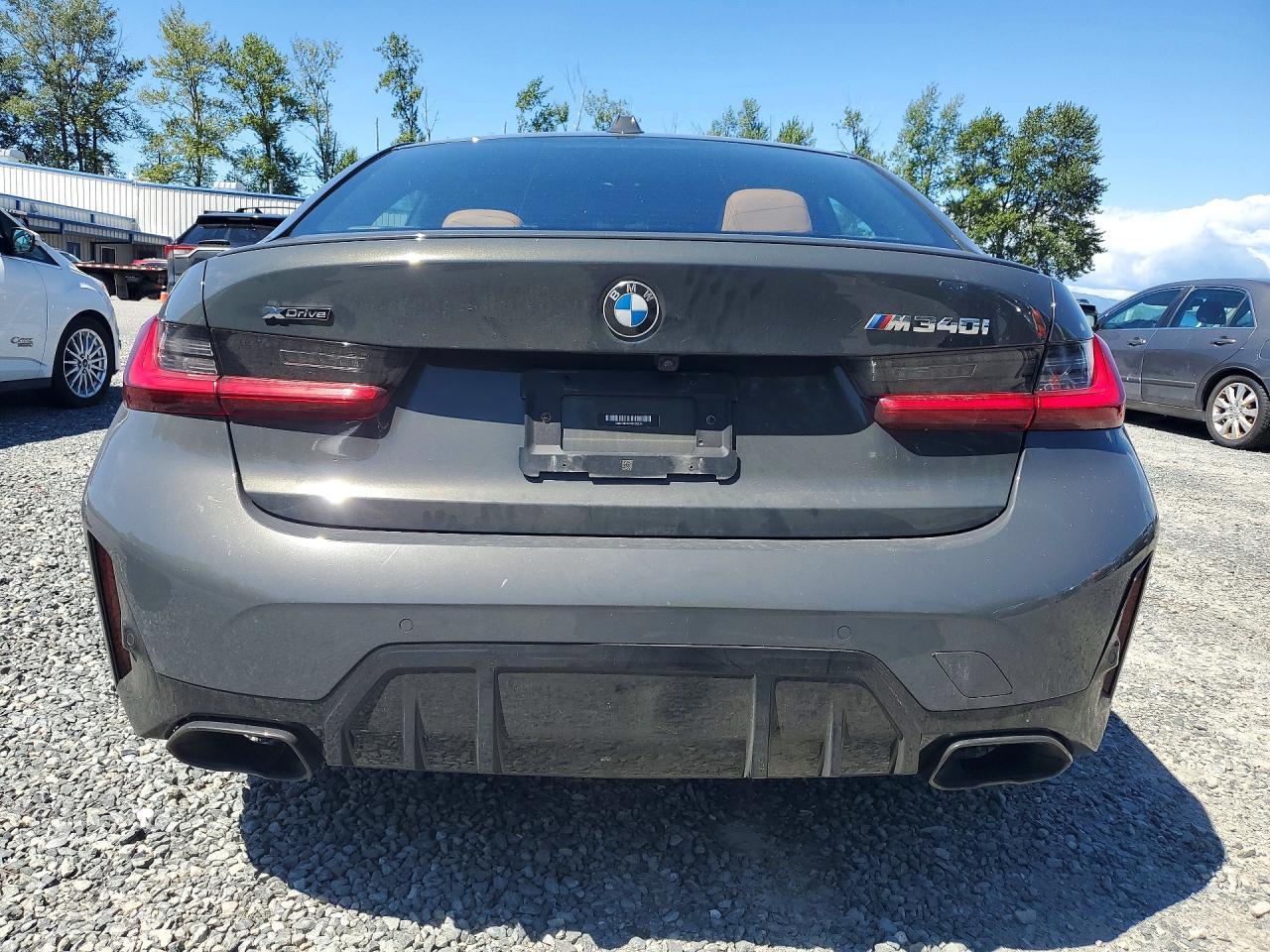 2023 BMW M340Xi - zdjęcie 6