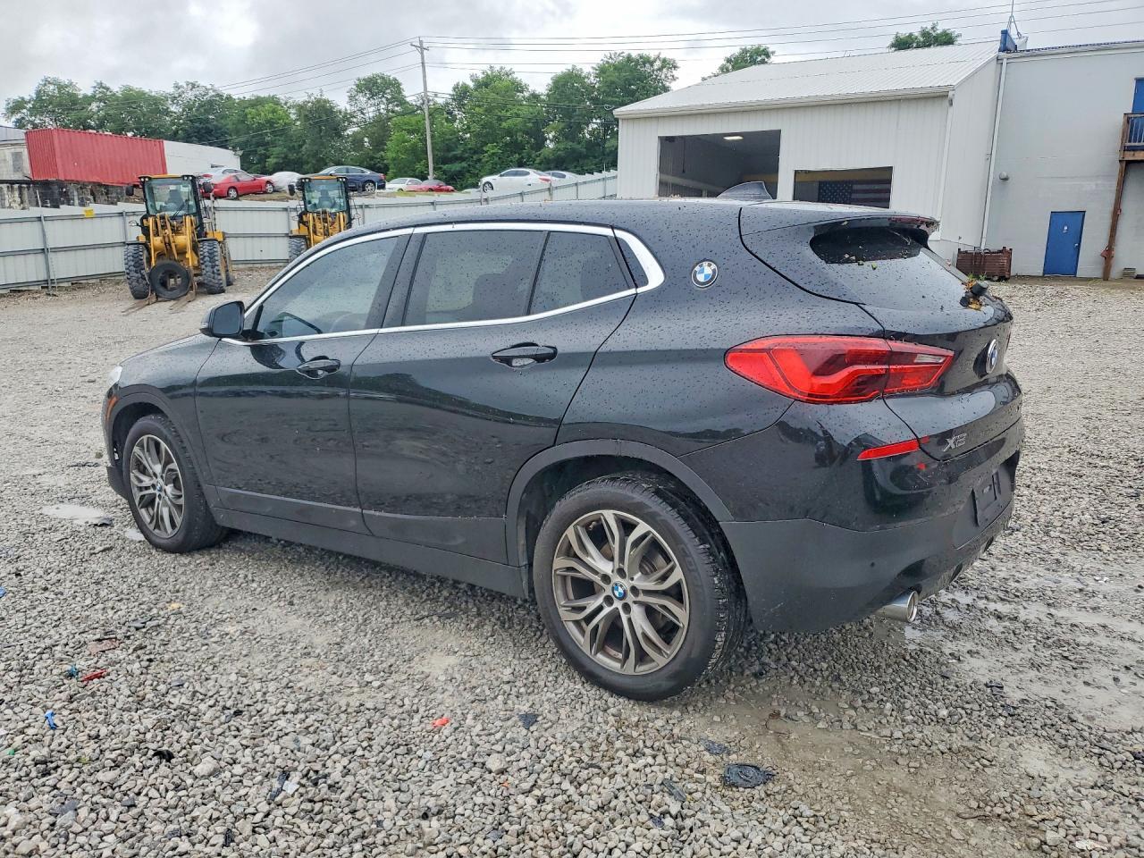 2020 BMW X2 xDrive28I - zdjęcie 2