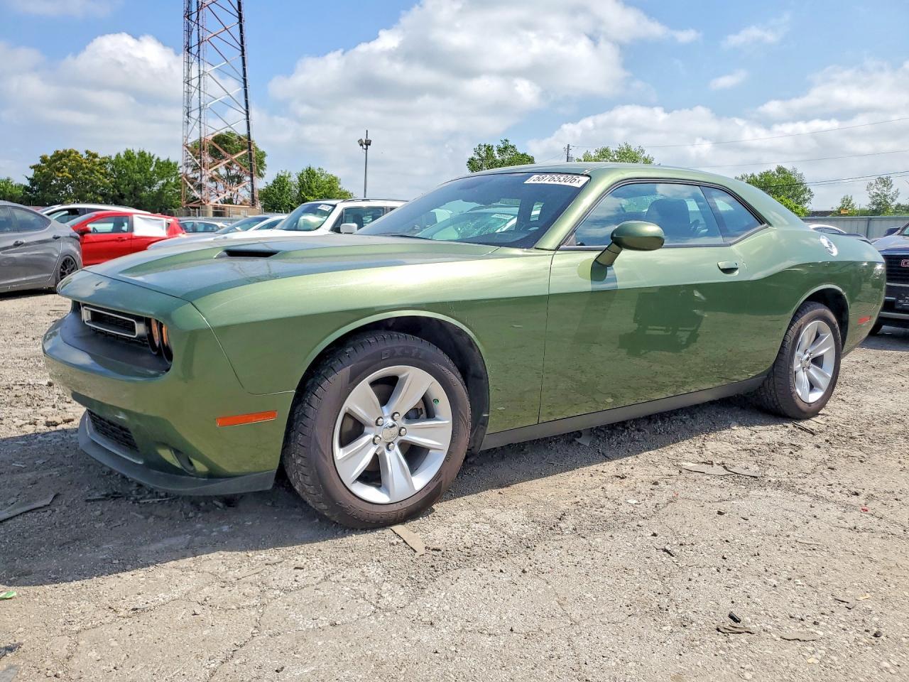 2023 Dodge Challenger Sxt - zdjęcie główne
