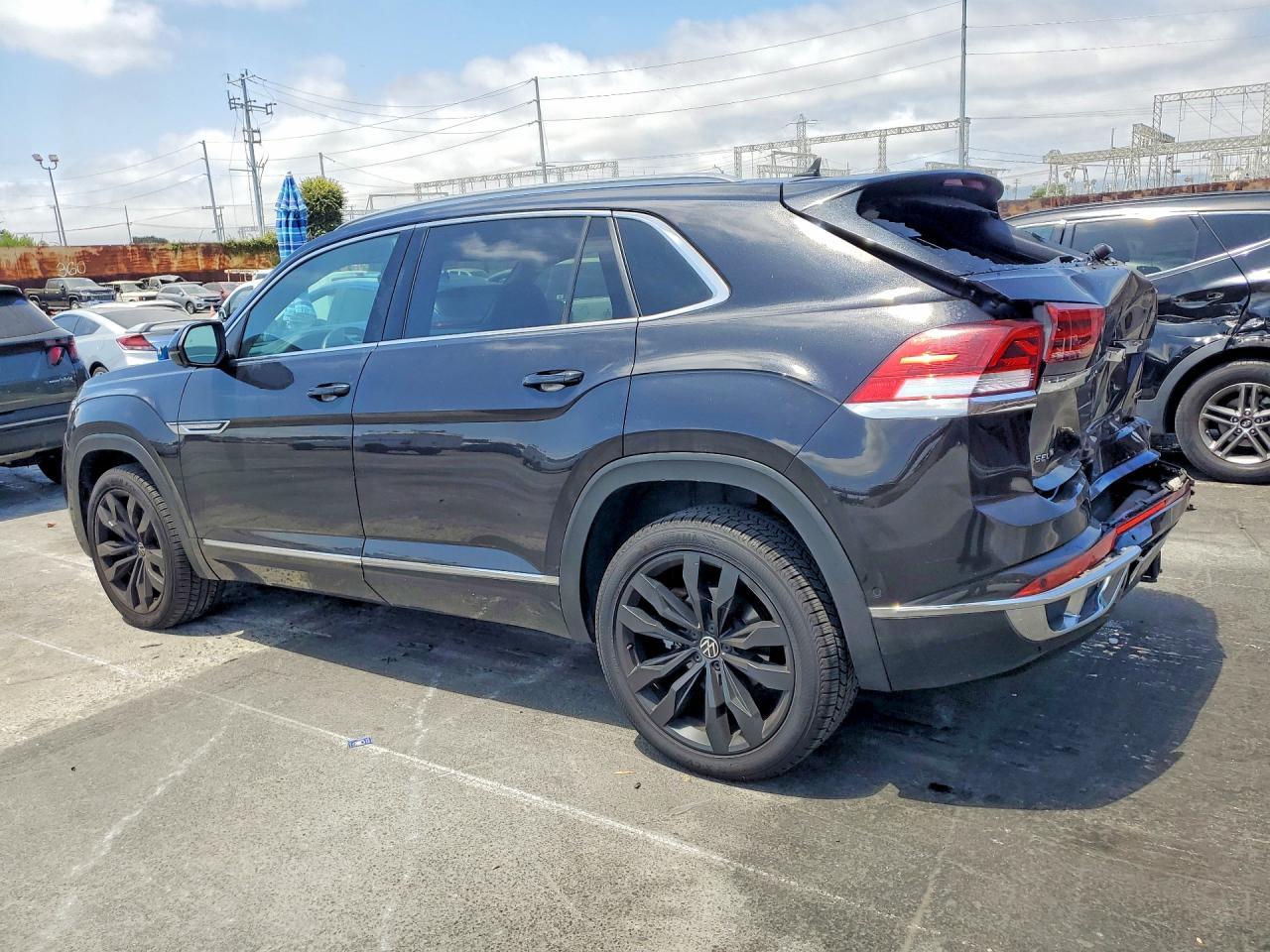 2020 Volkswagen Atlas Cross Sport Sel Premium R-Line - zdjęcie 2