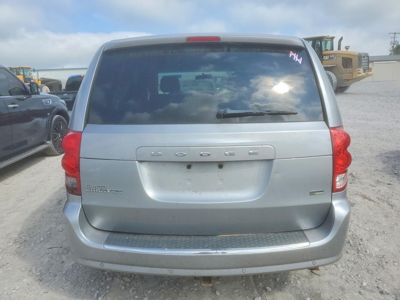 2016 Dodge Grand Caravan Sxt - zdjęcie 6