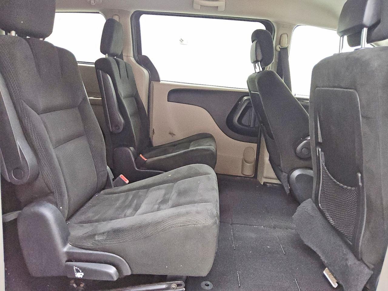 2017 Dodge Grand Caravan Se - zdjęcie 11