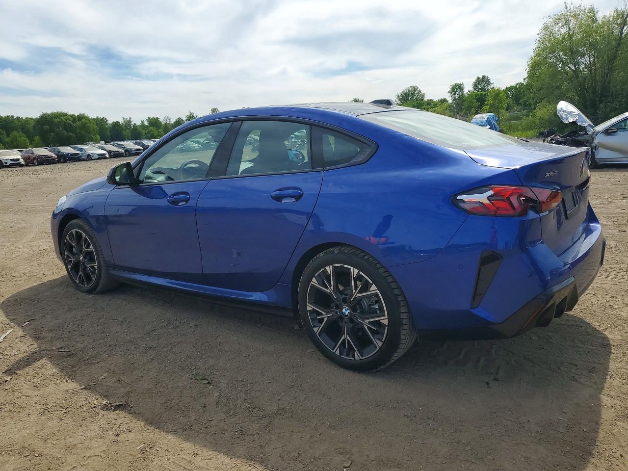 2026 BMW 228Xi - zdjęcie 2