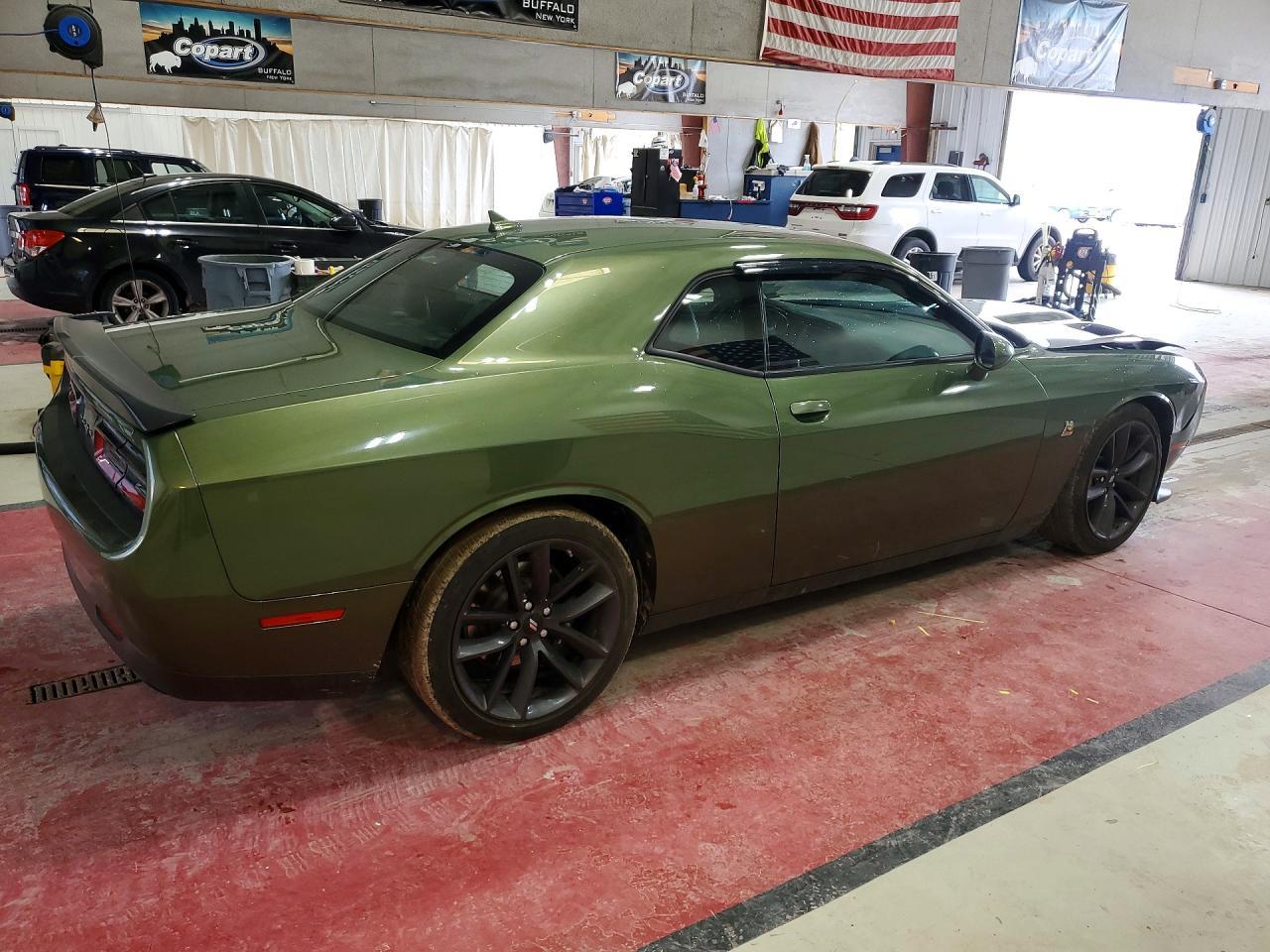 2019 Dodge Challenger R - zdjęcie 3