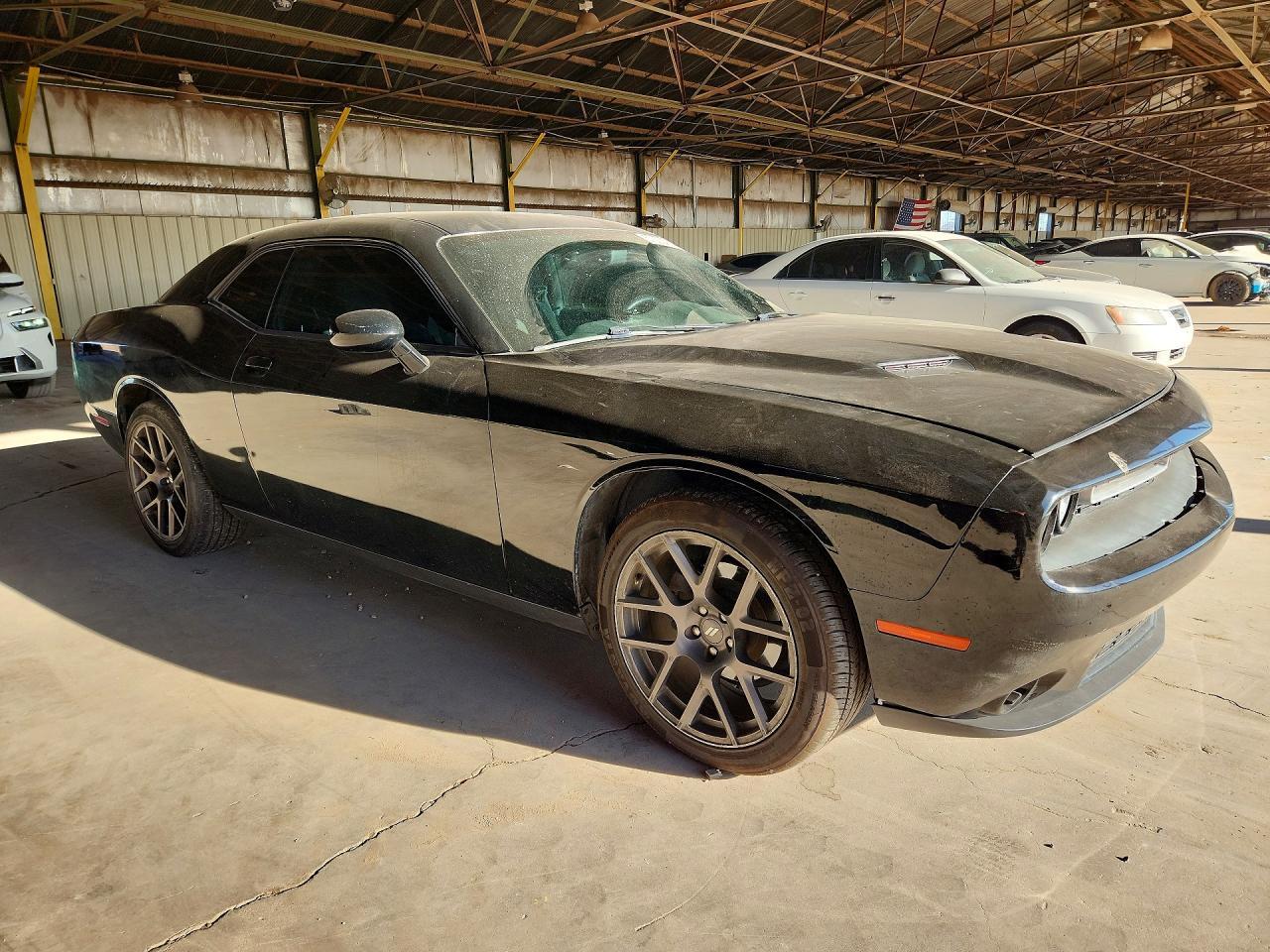 2016 Dodge Challenger Sxt - zdjęcie 4