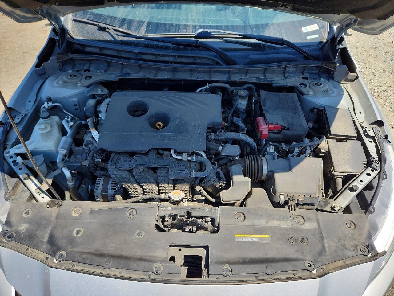 2019 Nissan Altima Sr - zdjęcie 11
