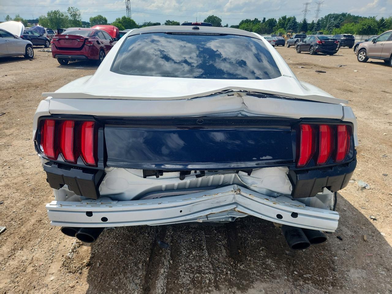 2019 Ford Mustang Gt - zdjęcie 6