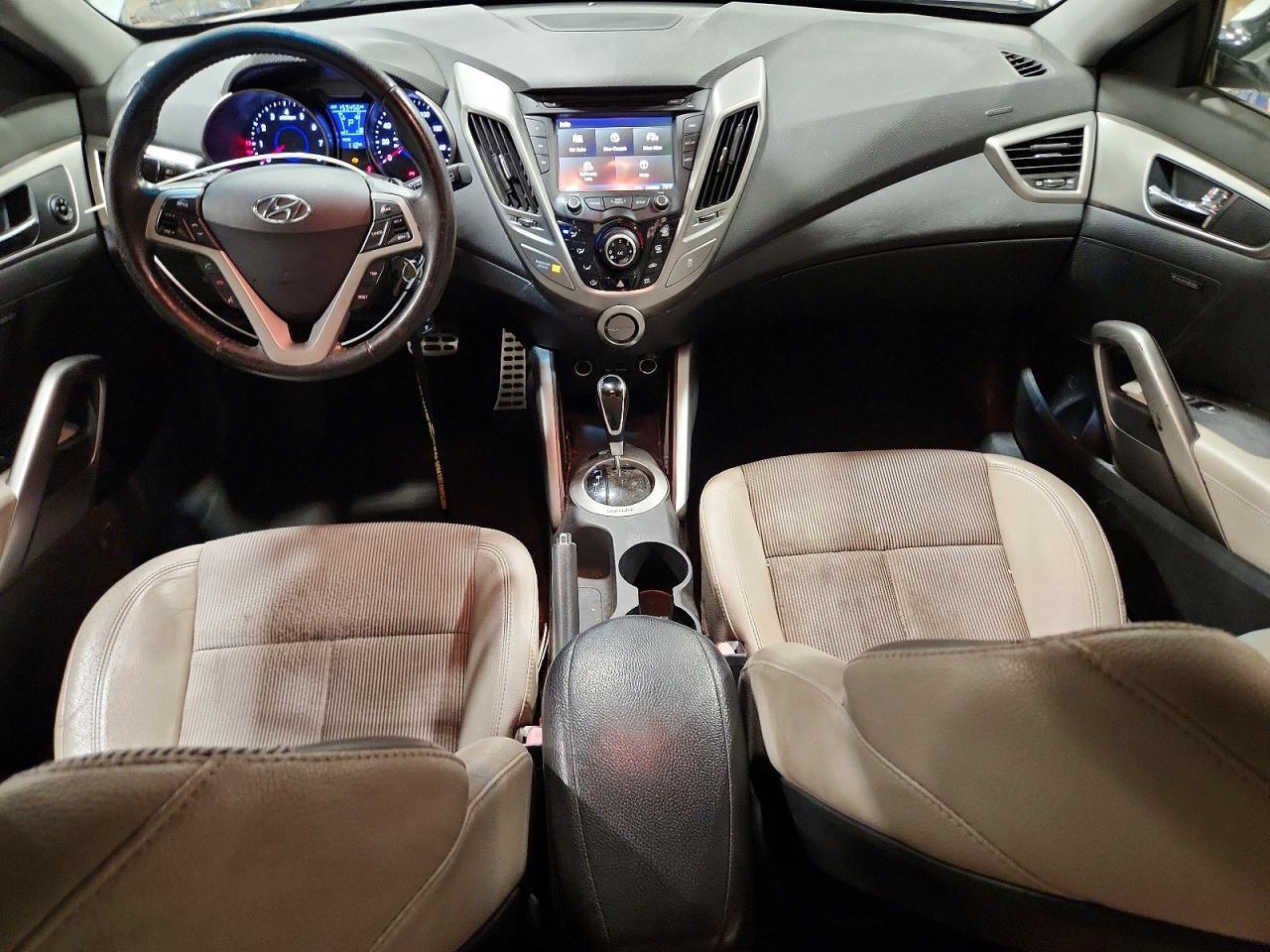 2013 Hyundai Veloster Base - zdjęcie 8