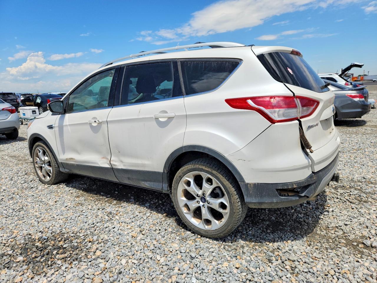 2013 Ford Escape Titanium - zdjęcie 2
