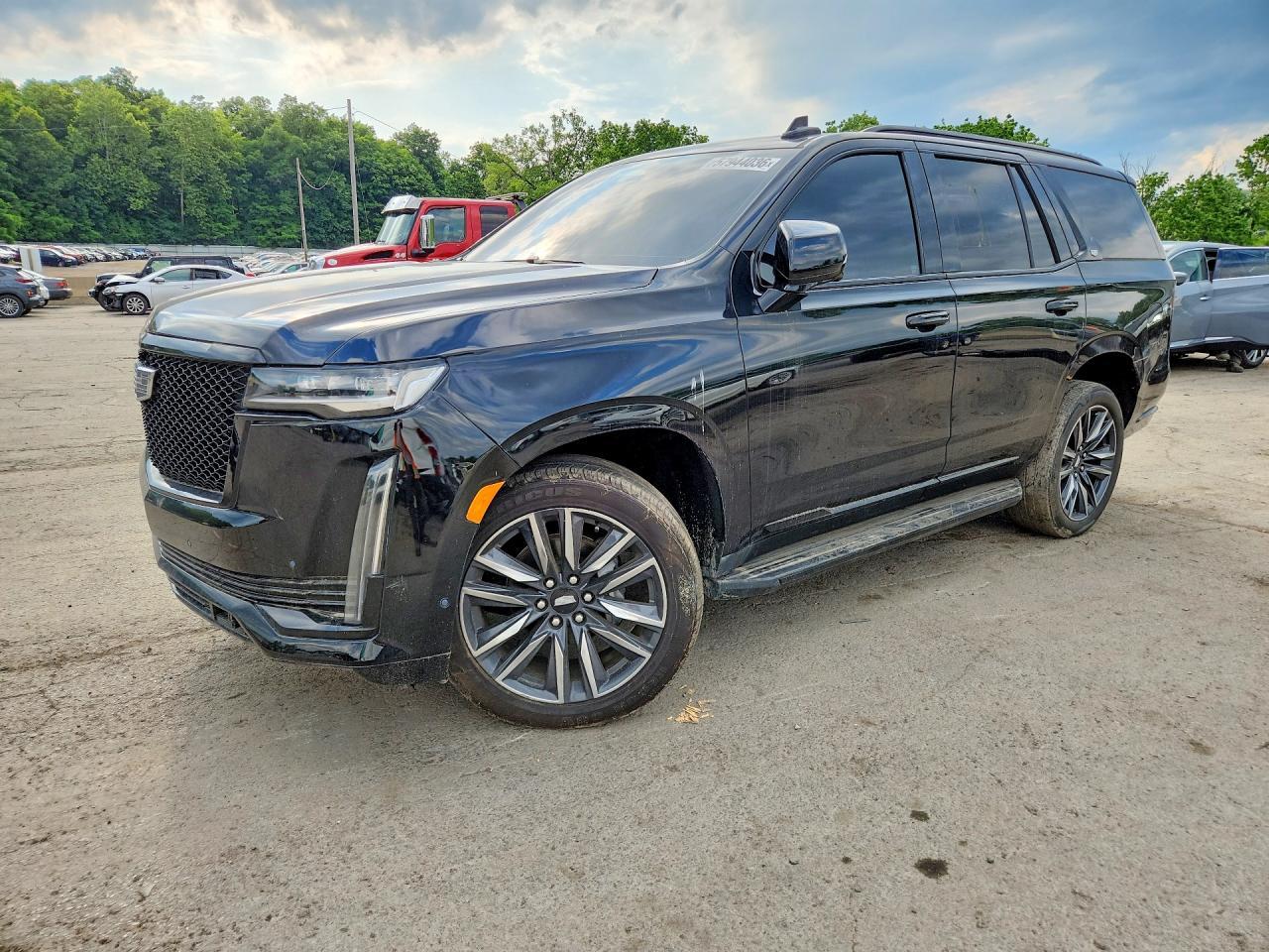 2023 Cadillac Escalade Sport - zdjęcie główne