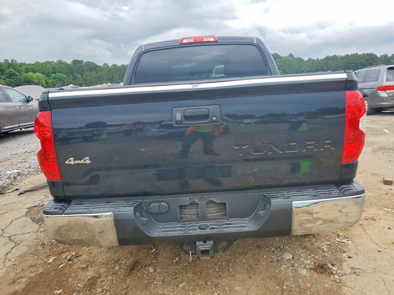 2015 Toyota Tundra Sr5 - zdjęcie 6