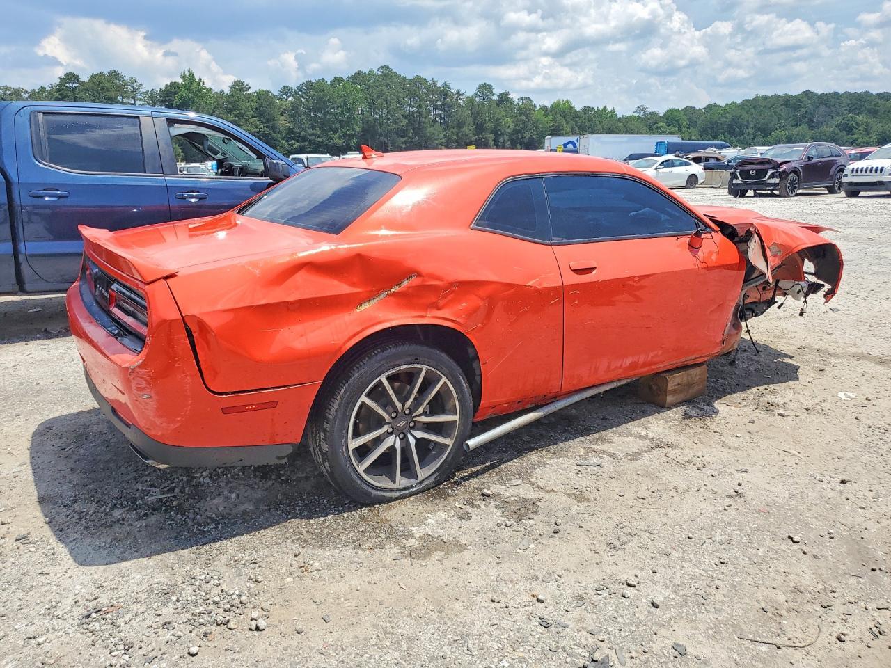 2022 Dodge Challenger - zdjęcie 3