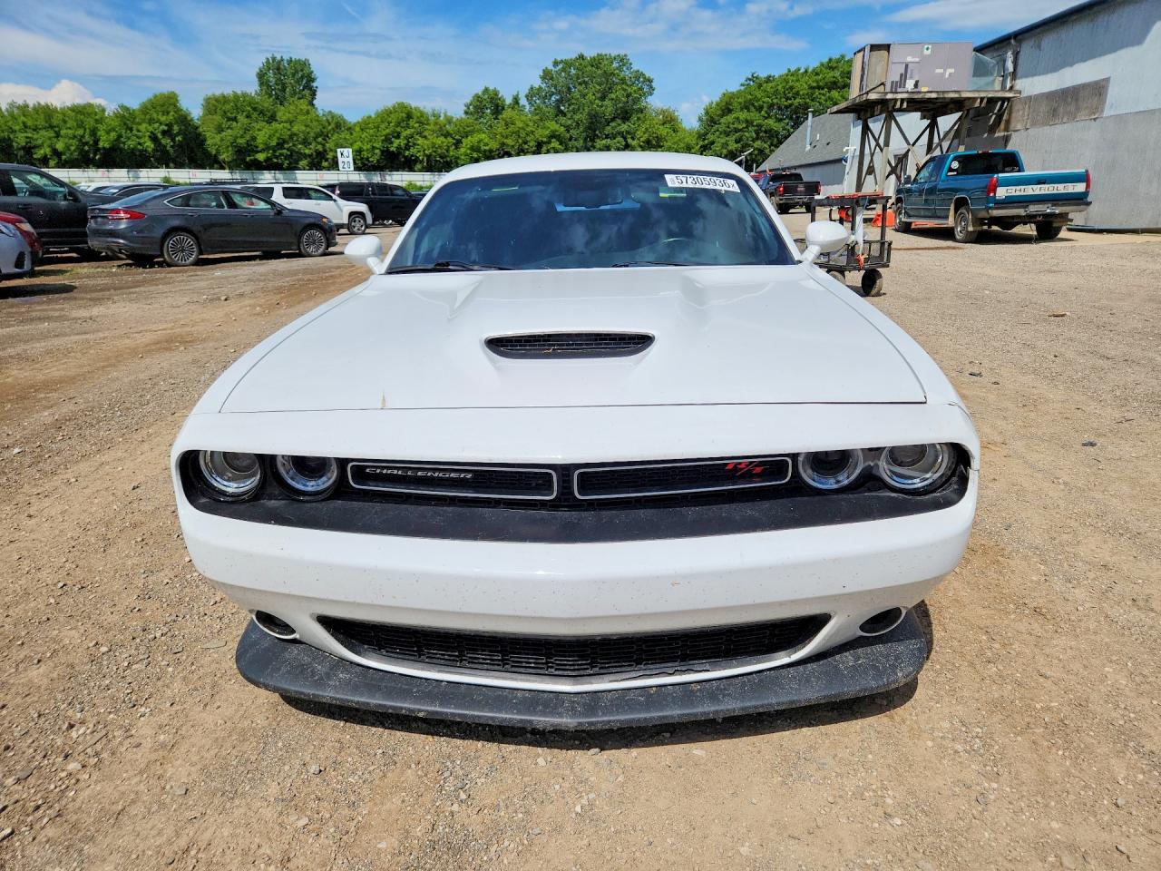 2019 Dodge Challenger R - zdjęcie 5