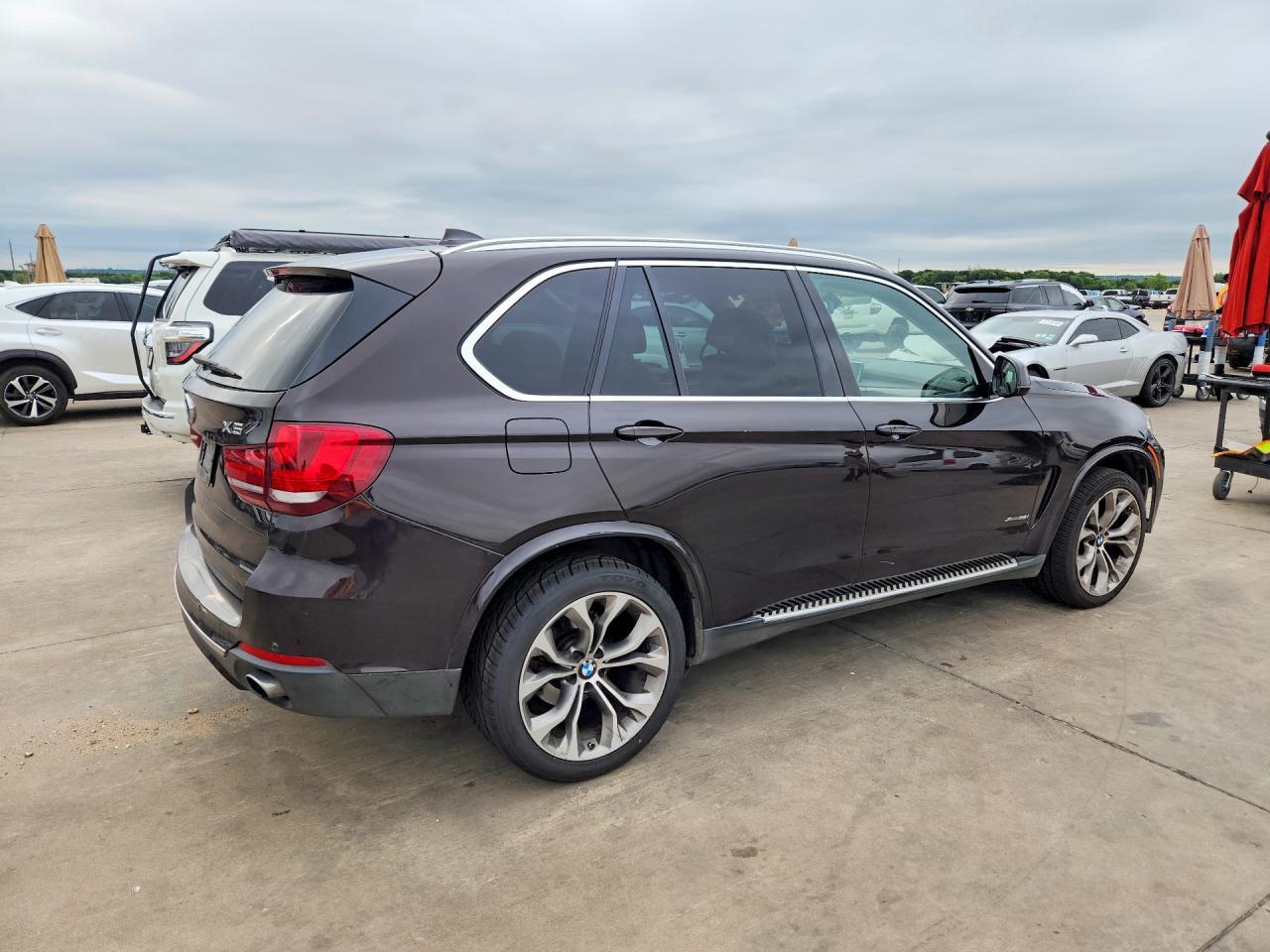 2016 BMW X5 xDrive35I - zdjęcie 3