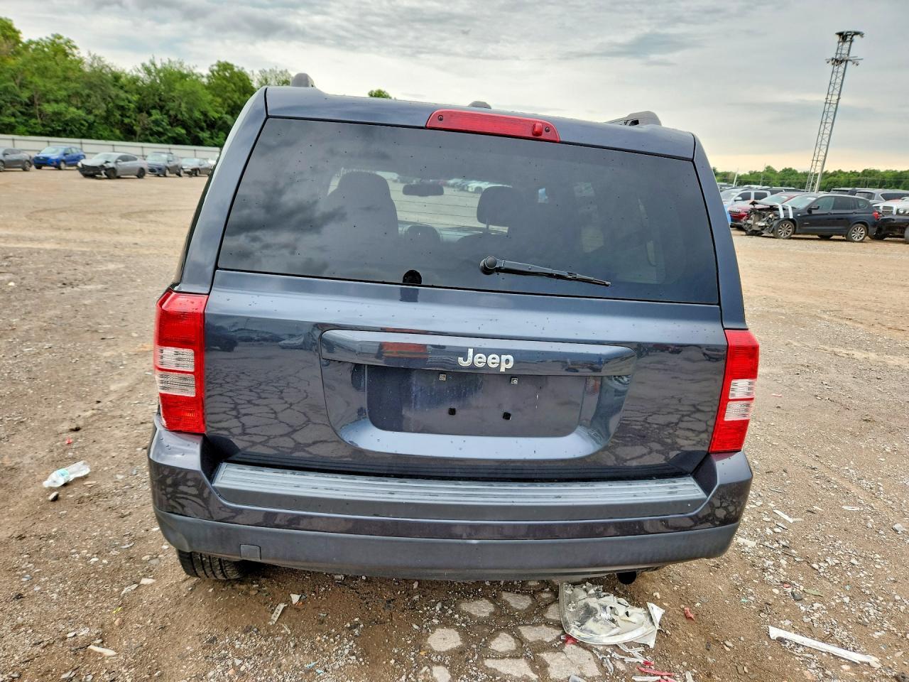 2016 Jeep Patriot Sport - zdjęcie 6