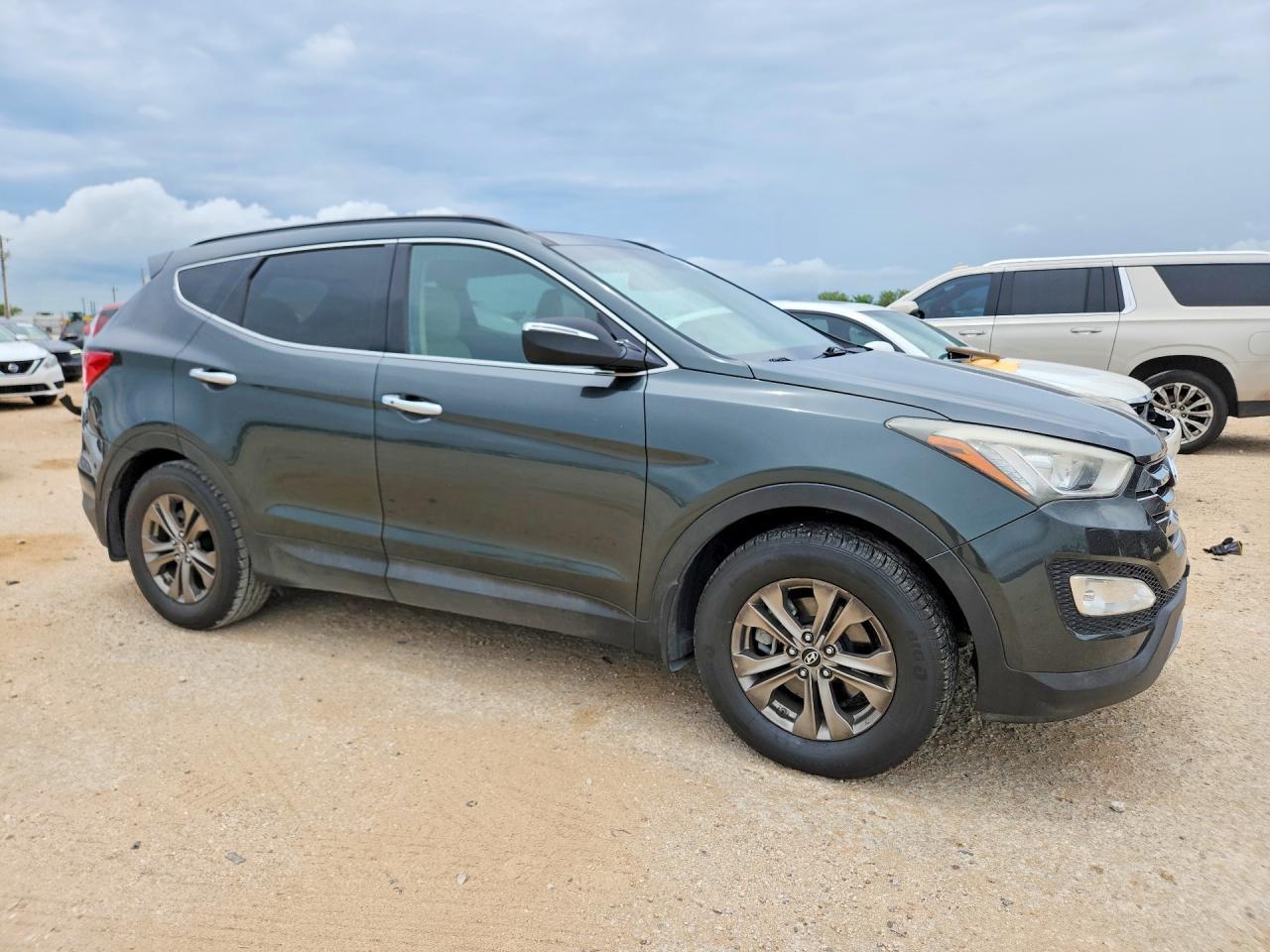 2014 Hyundai Santa Fe Sport 2.4L - zdjęcie 4