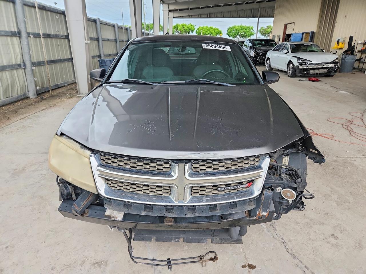 2014 Dodge Avenger Se - zdjęcie 5