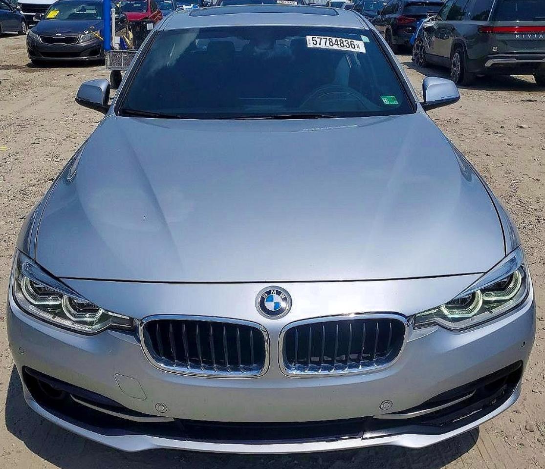 2018 BMW Seria 3 330i - zdjęcie 5