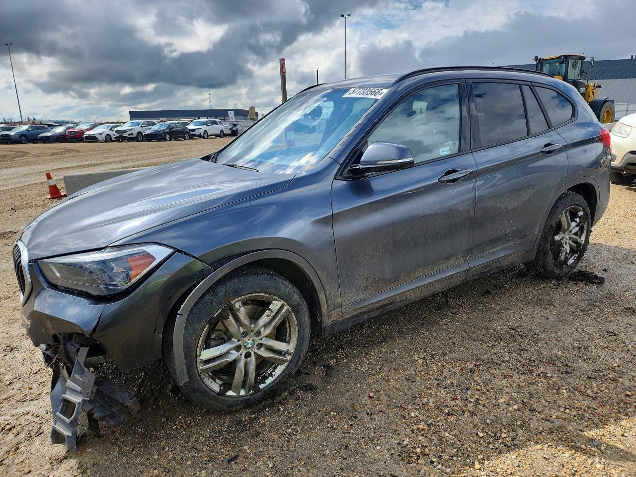 2021 BMW X1 xDrive28I - zdjęcie główne