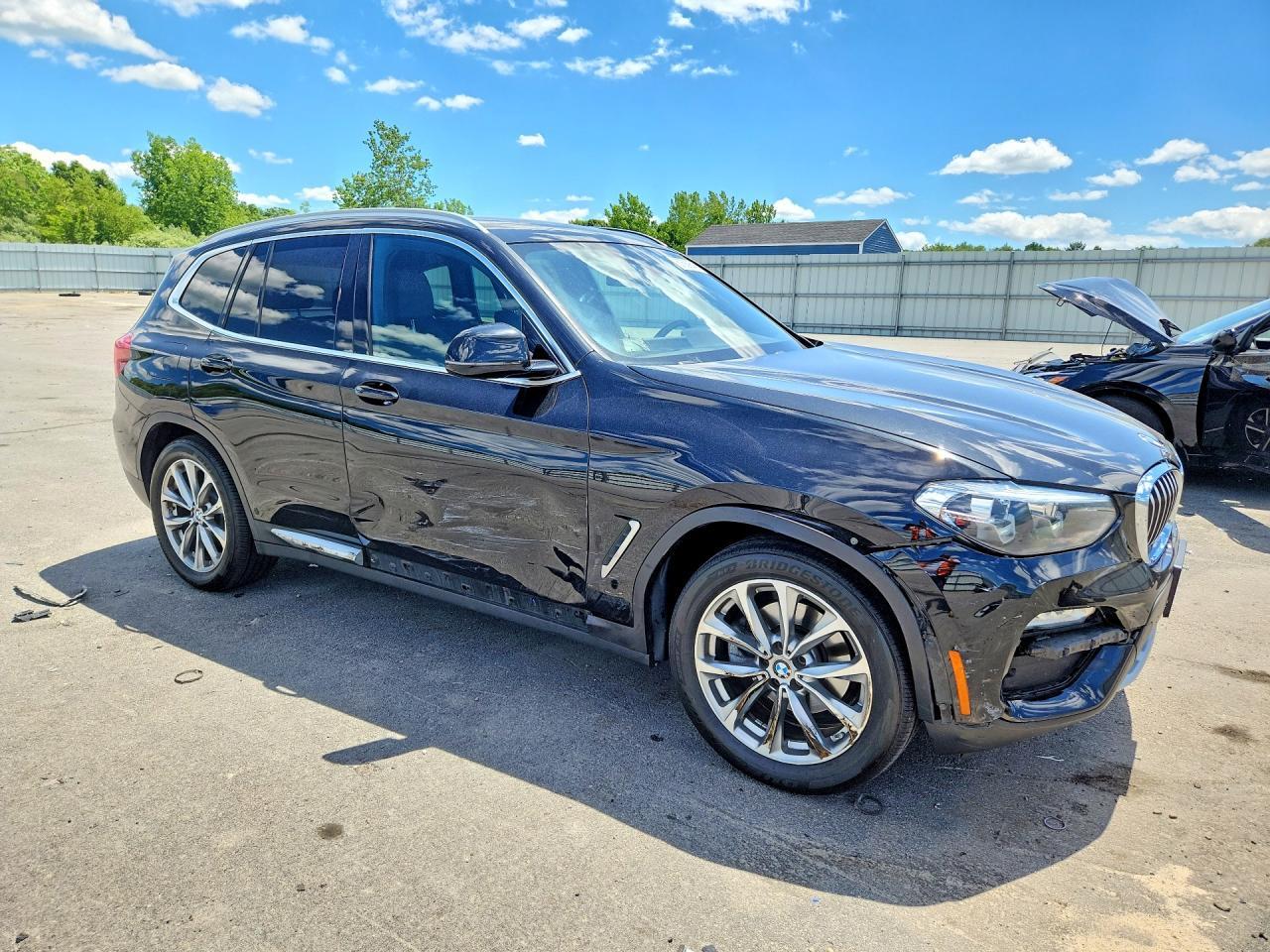 2019 BMW X3 xDrive30I - zdjęcie 4