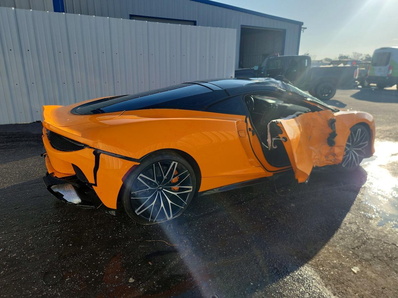2023 Mclaren Automotive Gt - zdjęcie 3