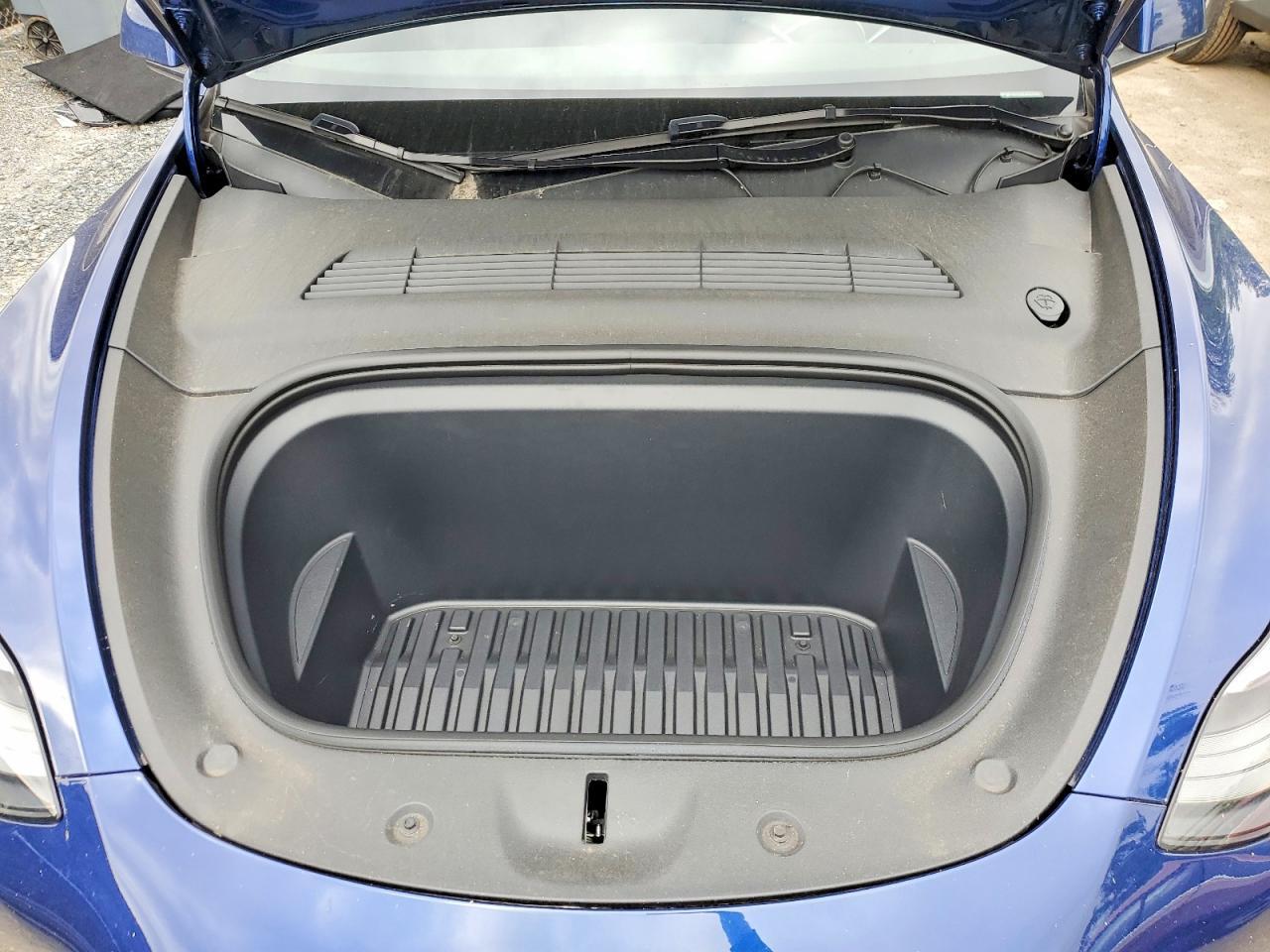 2023 Tesla Model Y - zdjęcie 11