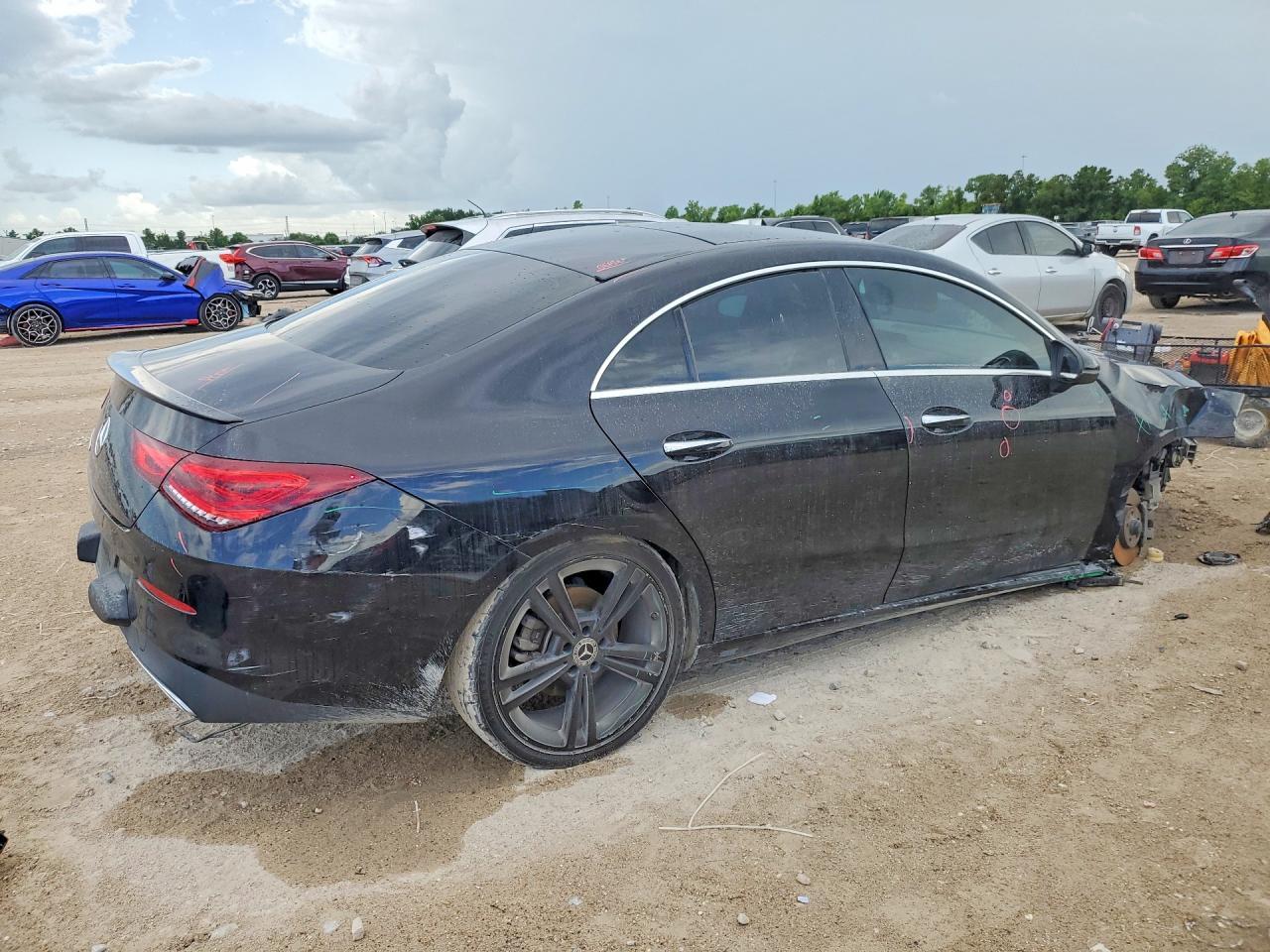 2021 Mercedes-Benz Cla 250 - zdjęcie 3