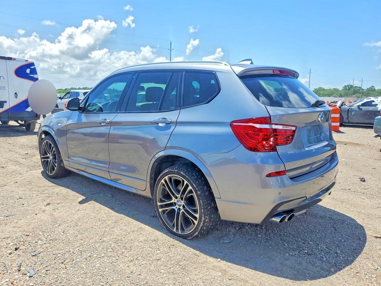 2016 BMW X3 xDrive28I - zdjęcie 2