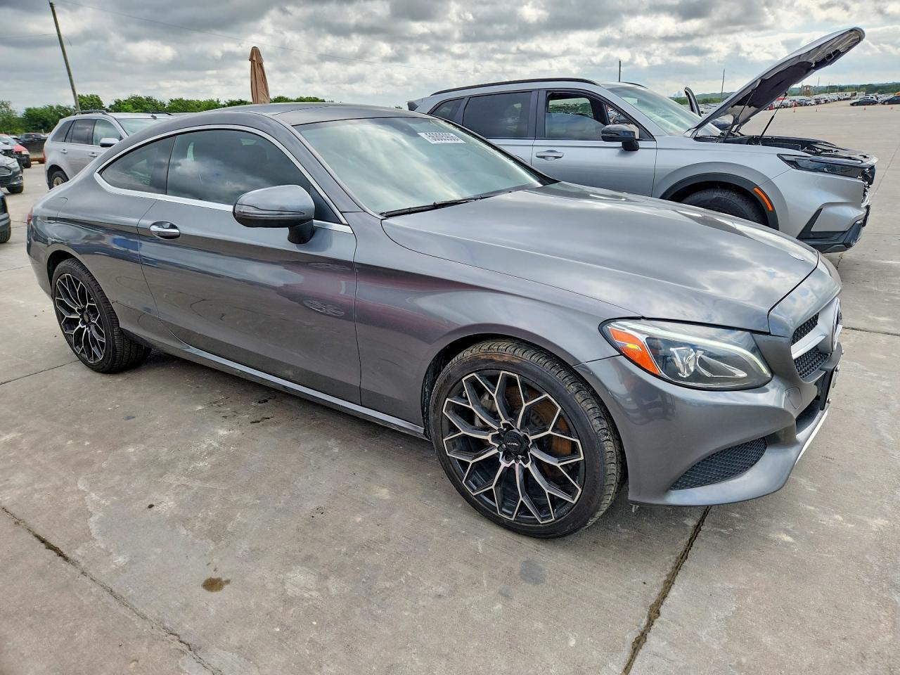 2017 Mercedes-Benz C 300 - zdjęcie 4
