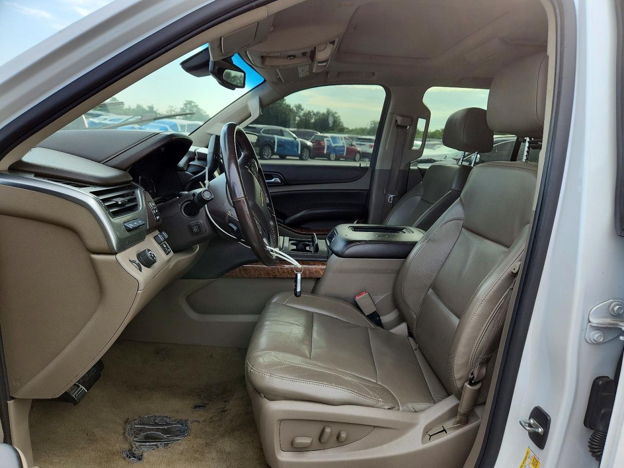 2016 Chevrolet Tahoe C1500 Ltz - zdjęcie 7