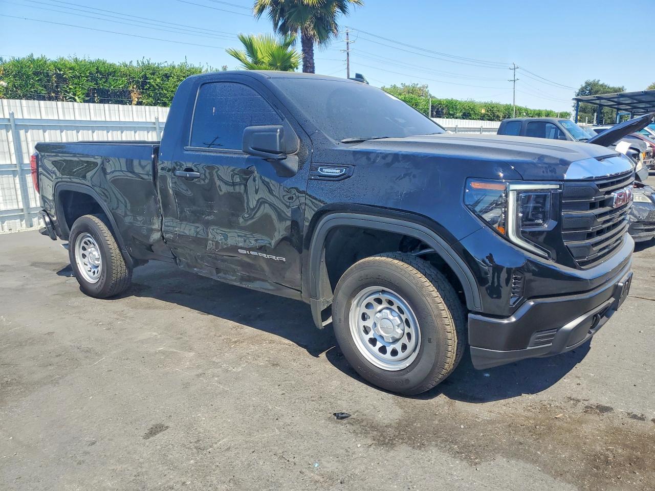 2026 GMC Sierra C1500 - zdjęcie 4