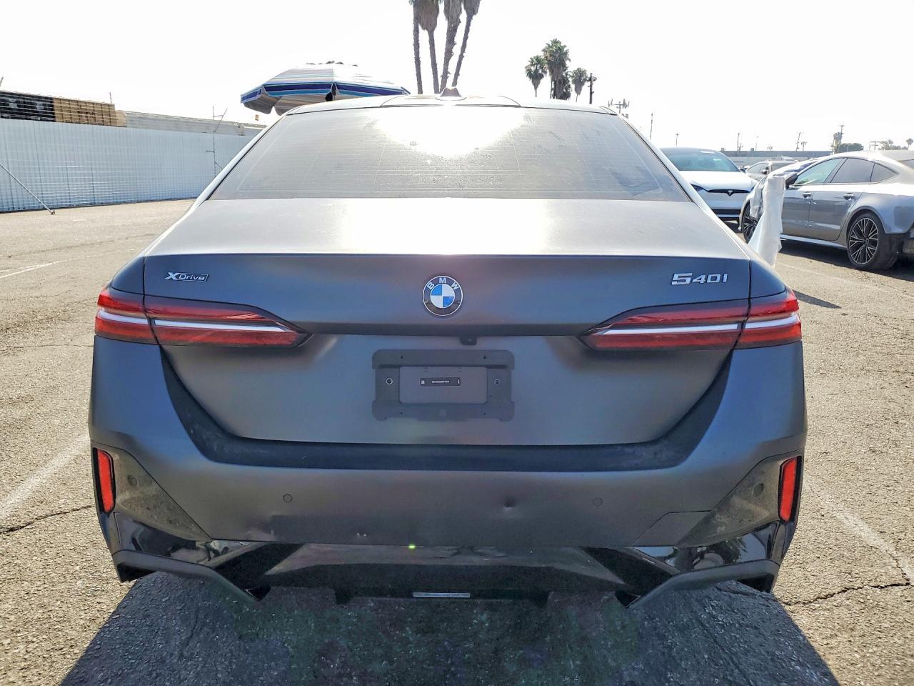 2024 BMW 540 Xi - zdjęcie 6