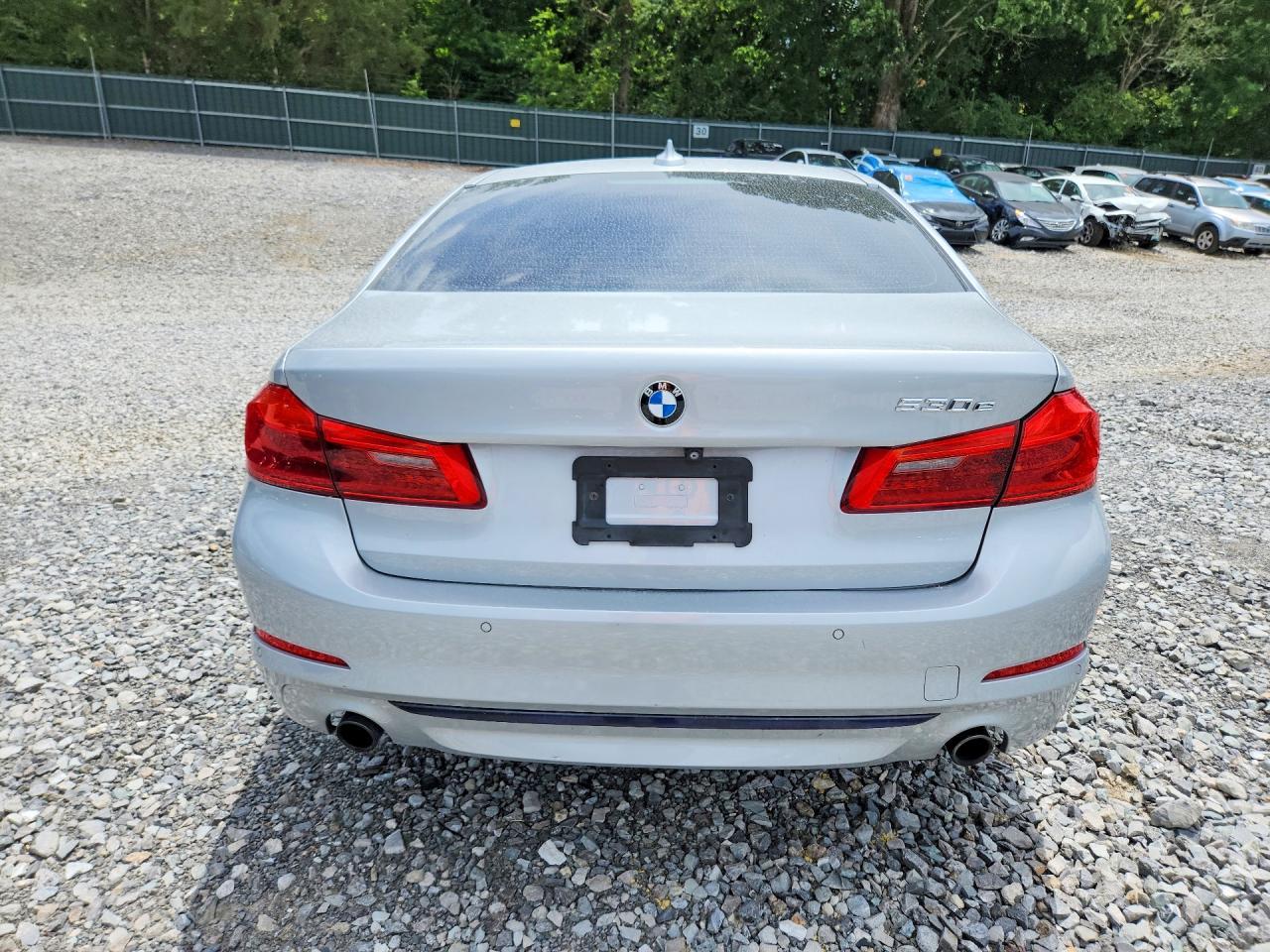 2019 BMW 530E - zdjęcie 6