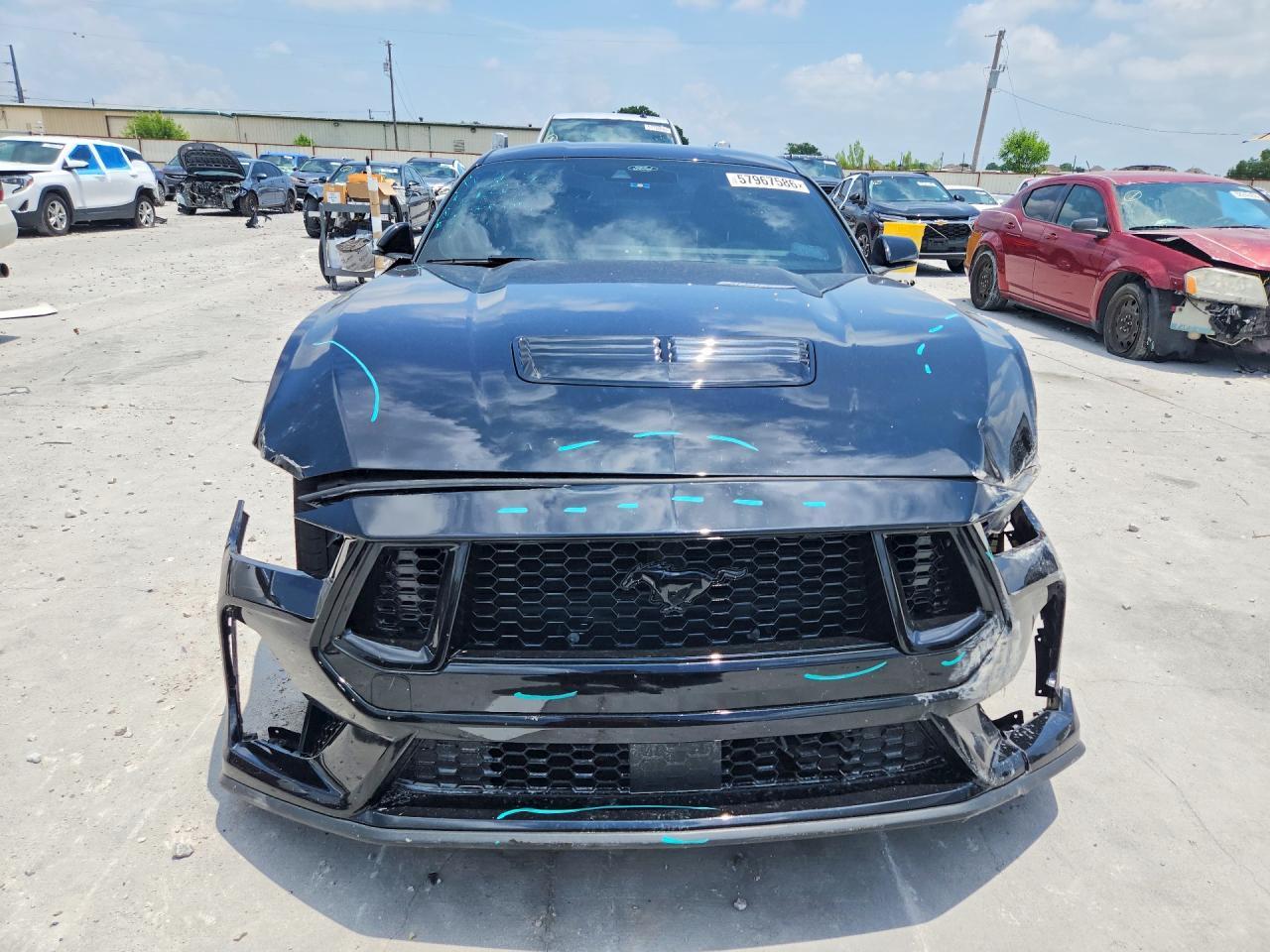 2024 Ford Mustang Gt - zdjęcie 5