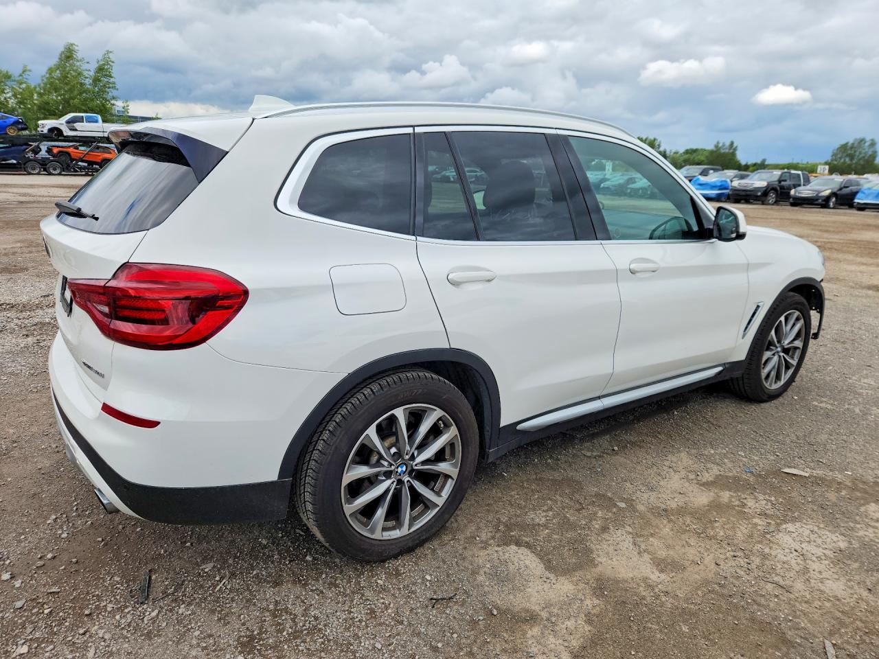 2019 BMW X3 xDrive30I - zdjęcie 3