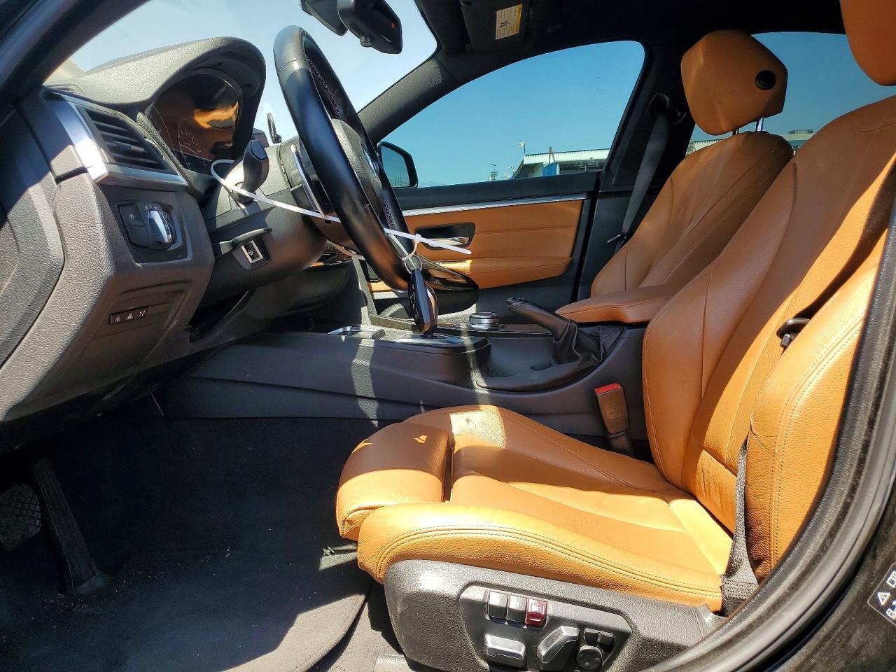 2020 BMW 430Xi Gran Coupe - zdjęcie 7