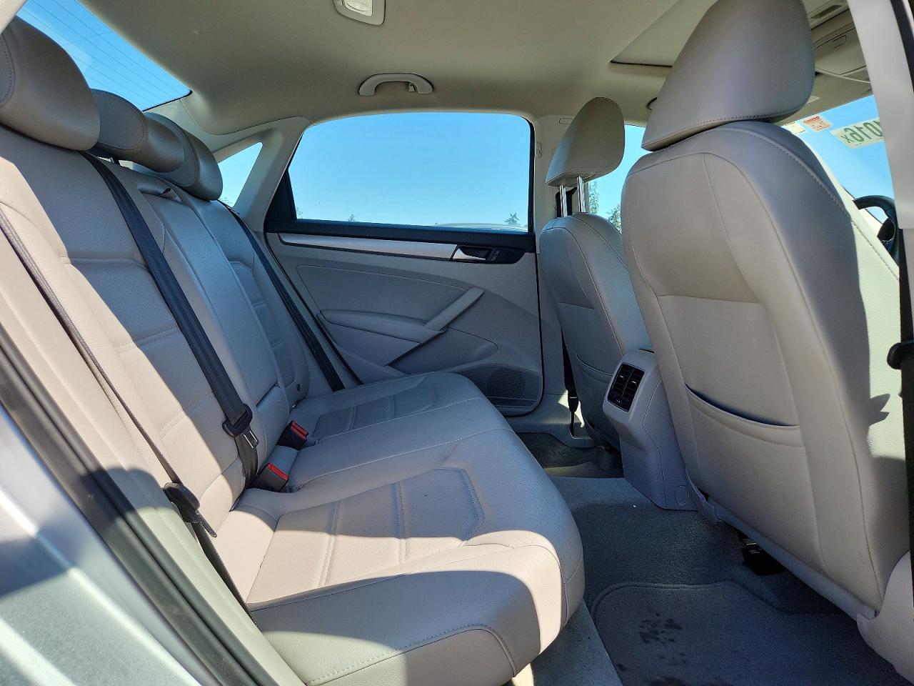 2014 Volkswagen Passat Se - zdjęcie 10