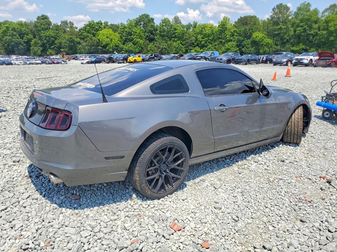 2014 Ford Mustang - zdjęcie 3